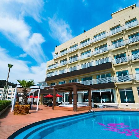 Sayan Terrace Hotel & Resort Ондзюку Екстер'єр фото